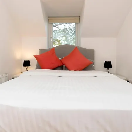 The Pines - Flat 15