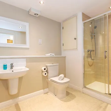 The Pines - Flat 15 شقة